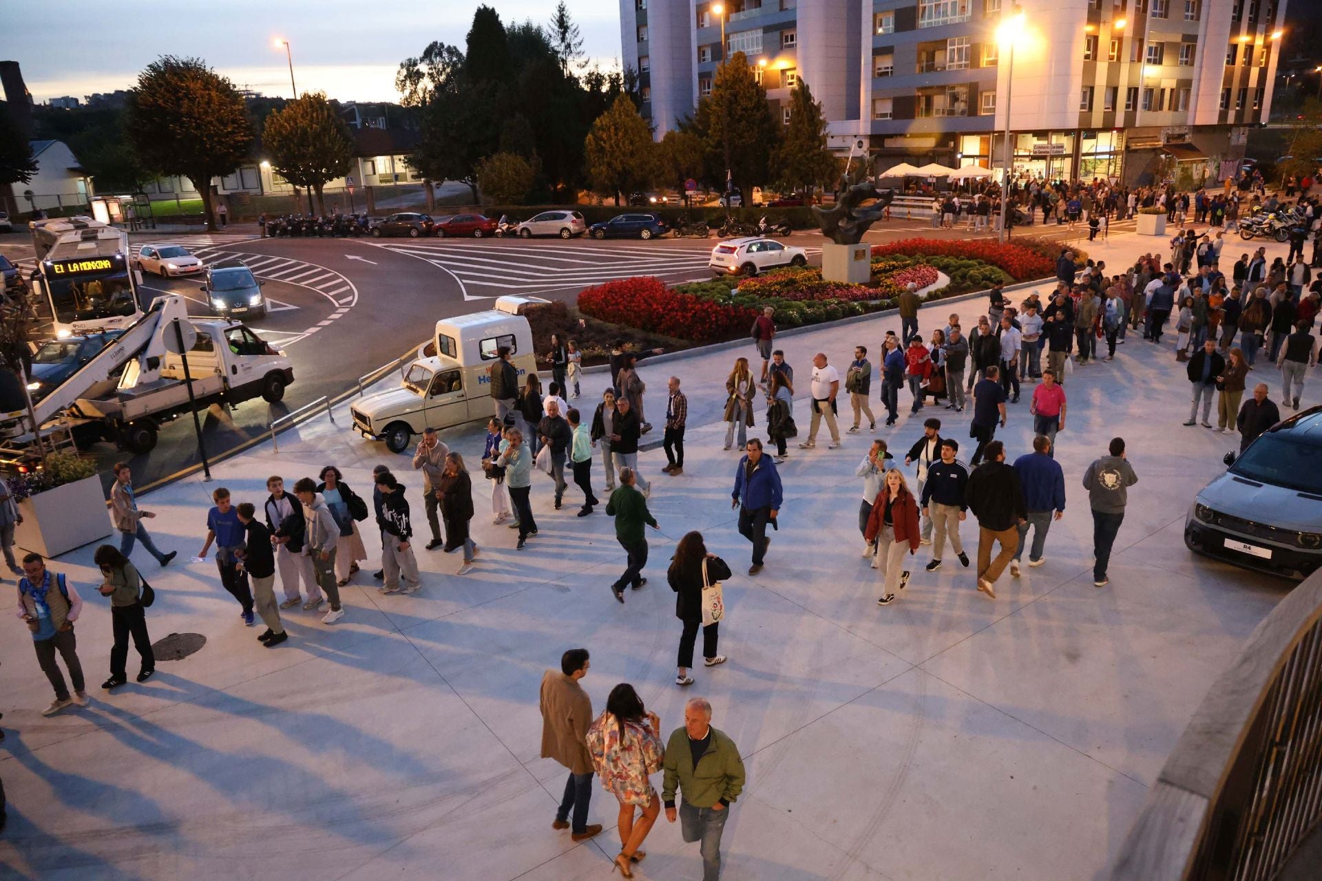 El Alimerka Oviedo Baloncesto debuta con derrota en el Palacio de los Deportes