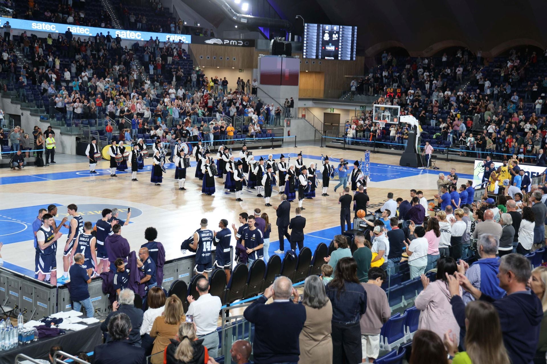 El Alimerka Oviedo Baloncesto debuta con derrota en el Palacio de los Deportes