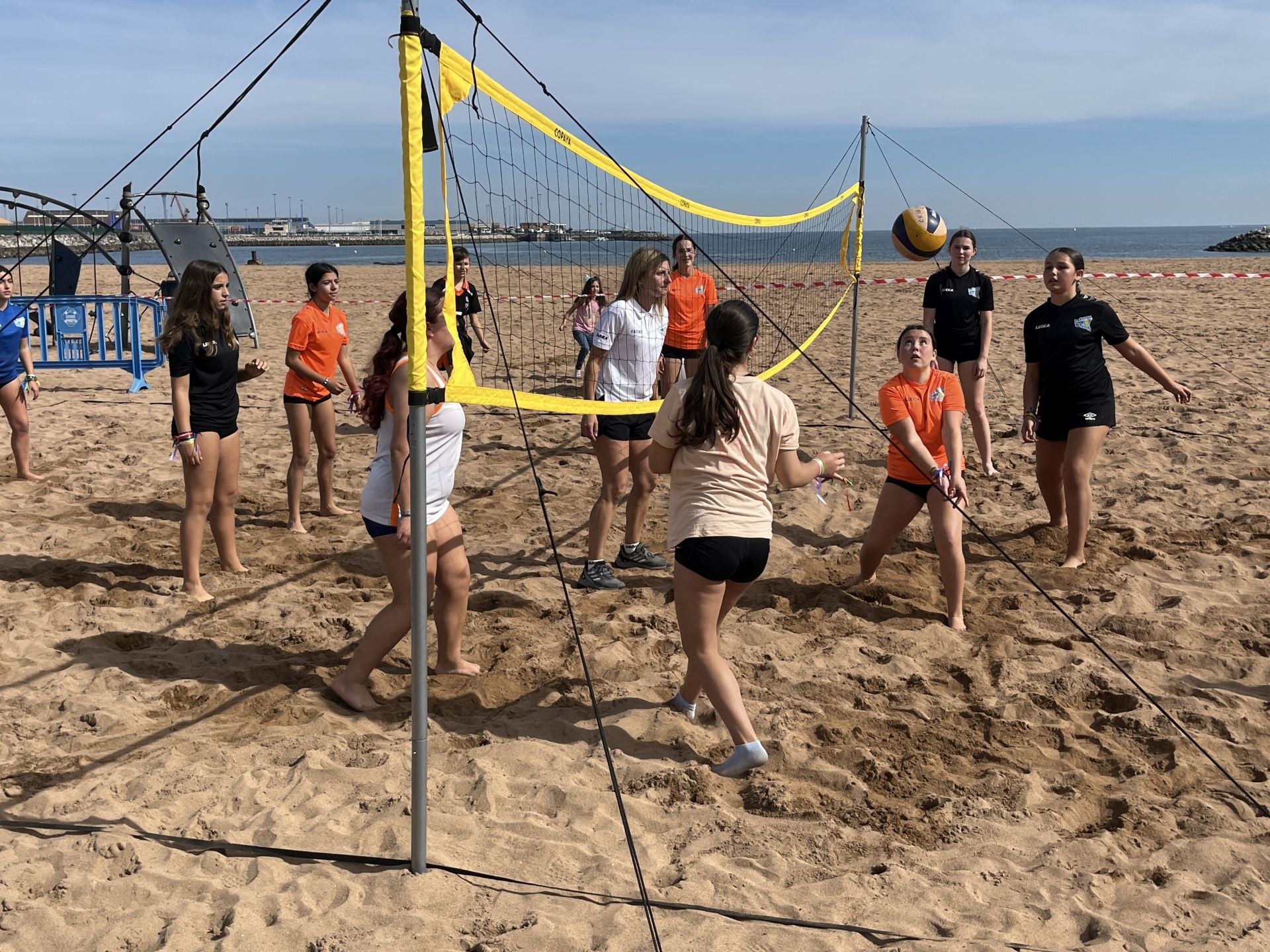 Gijón juega en el Oeste