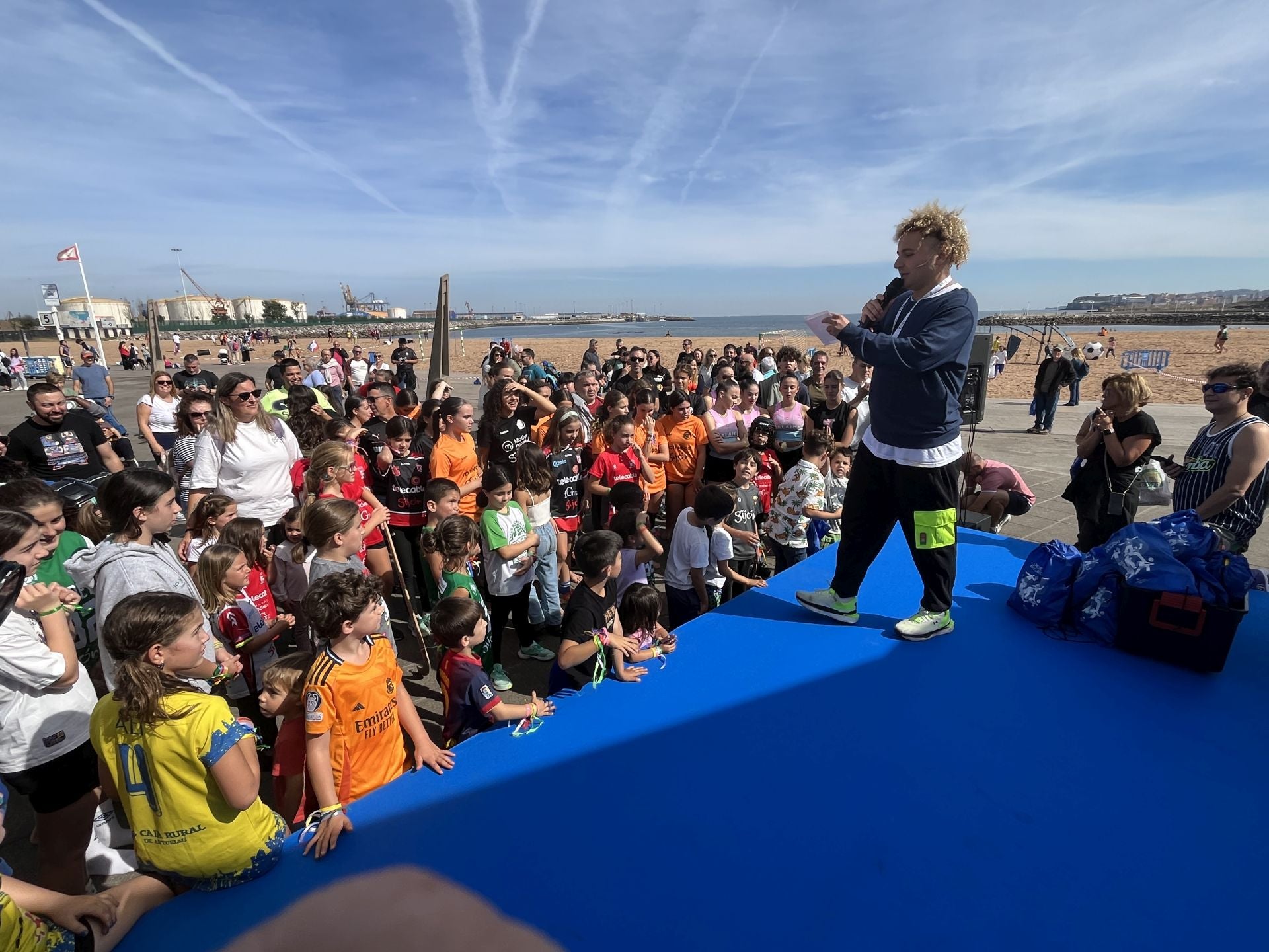 Gijón juega en el Oeste