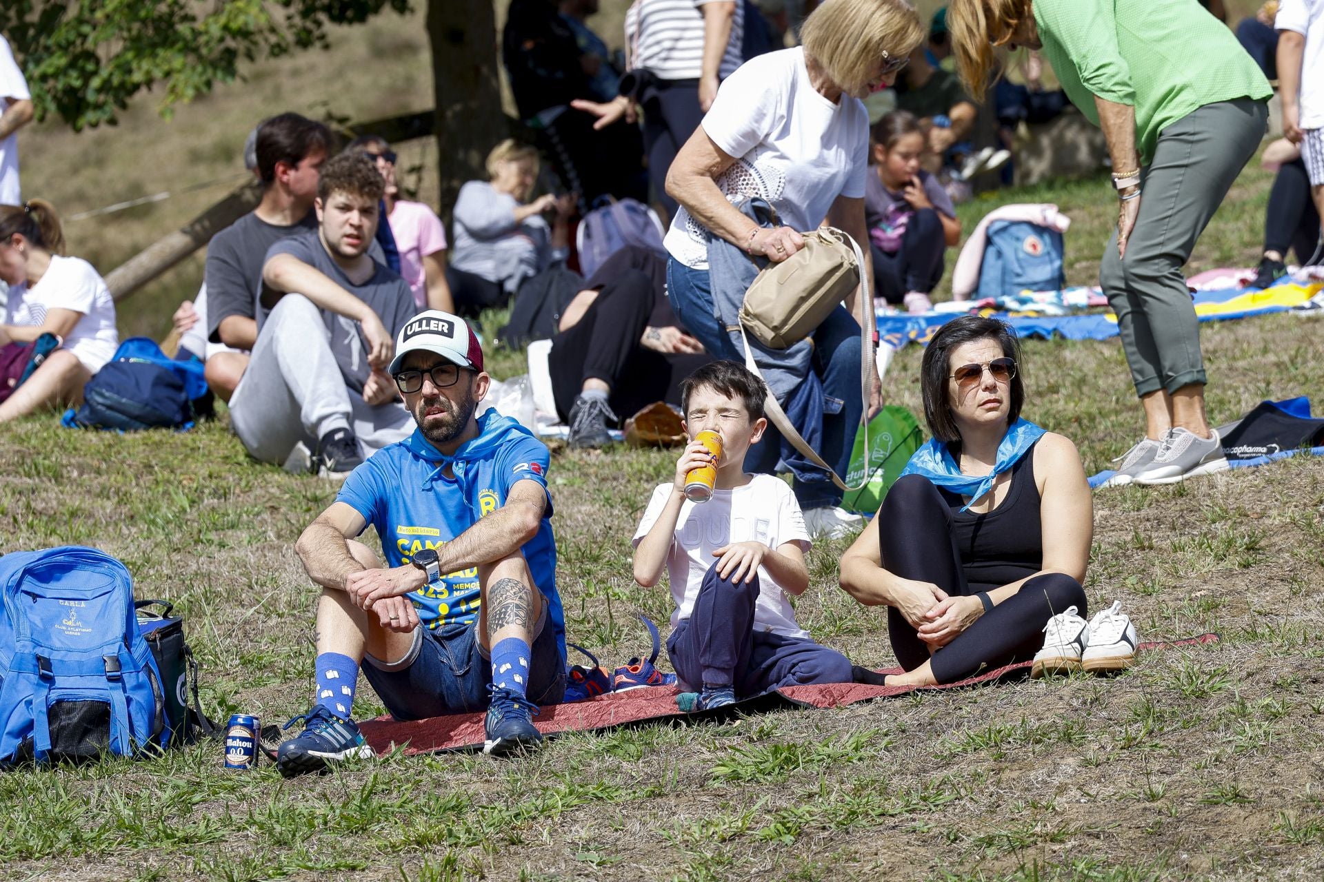 Los Mártires de Valdecuna llenan Mieres de tradición y celebración