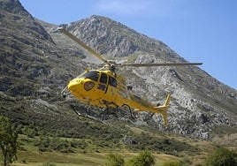 Un helicóptero de rescate de la Junta de Castilla y León.