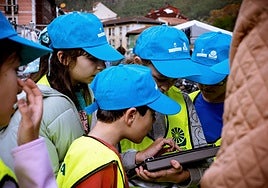 Alumnos participado de una de las iniciativas que organiza el consorcio de residuos.