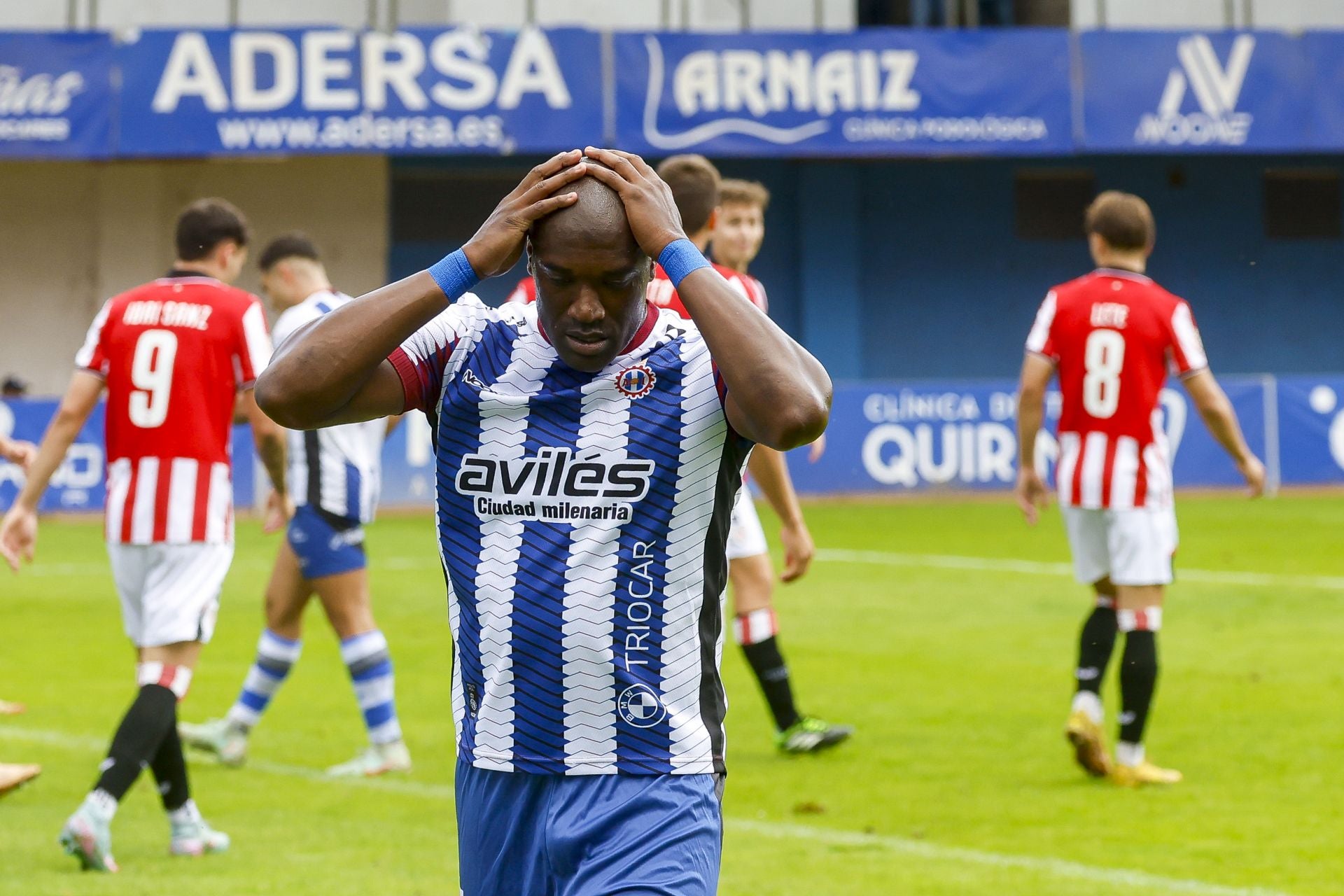 Las imágenes de la remontada del Real Avilés ante el Bilbao Athletic