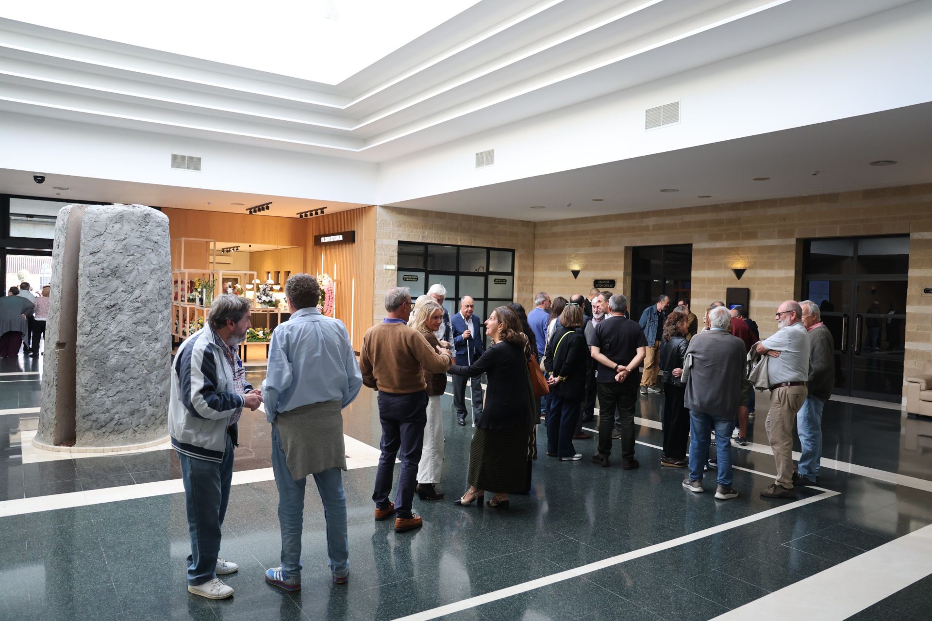 Sentido adiós a Purificación Citoula, una de las pioneras del fotoperiodismo en Asturias