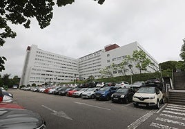 Fachada exterior del Hospital Universitario San Agustín de Avilés.
