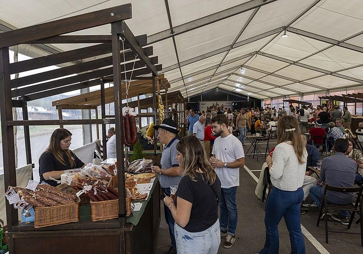 Fetumi, una fiesta para todos en el Pozo Sotón