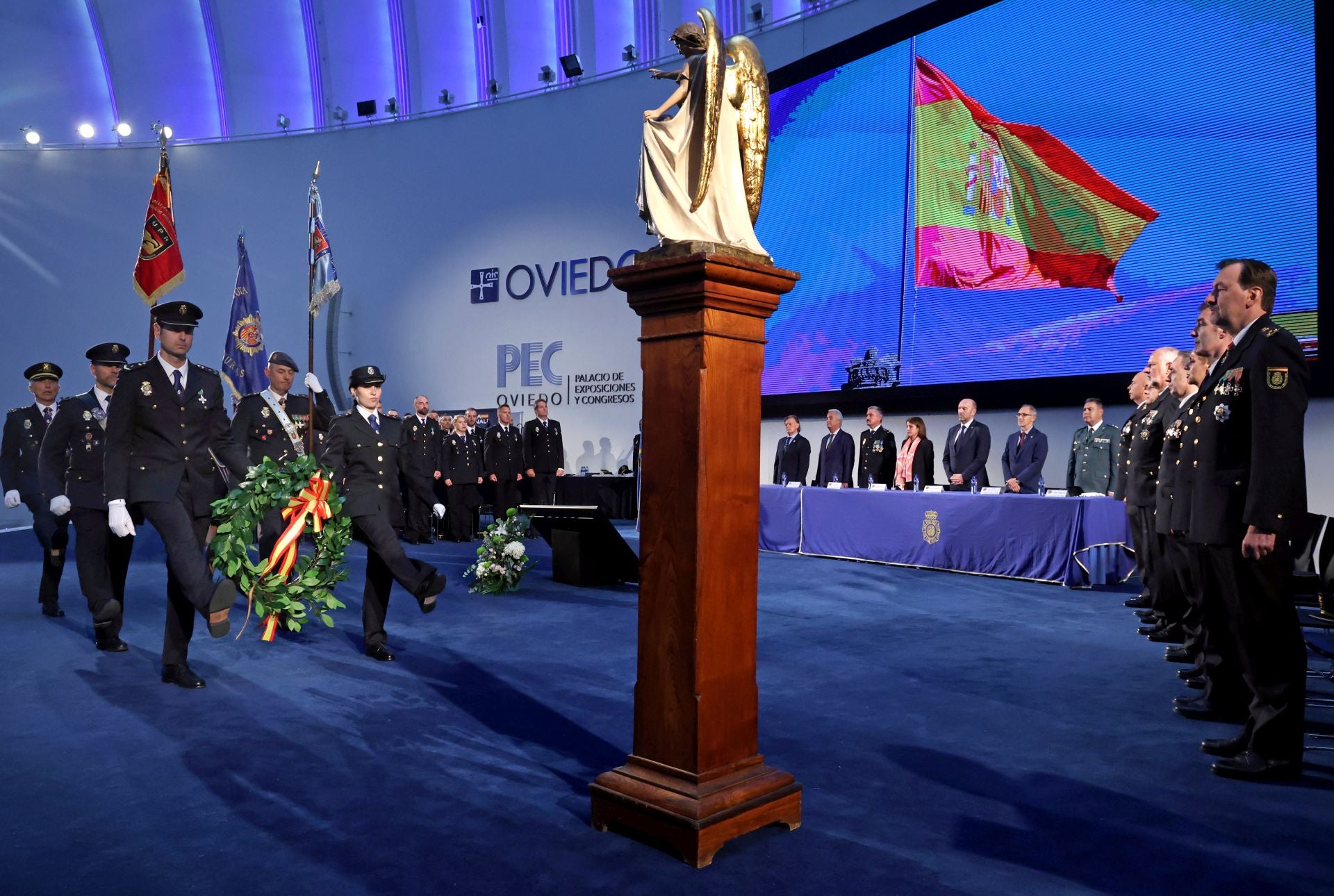 Así fue el acto en Oviedo de los Ángeles Custodios de la Policía Nacional