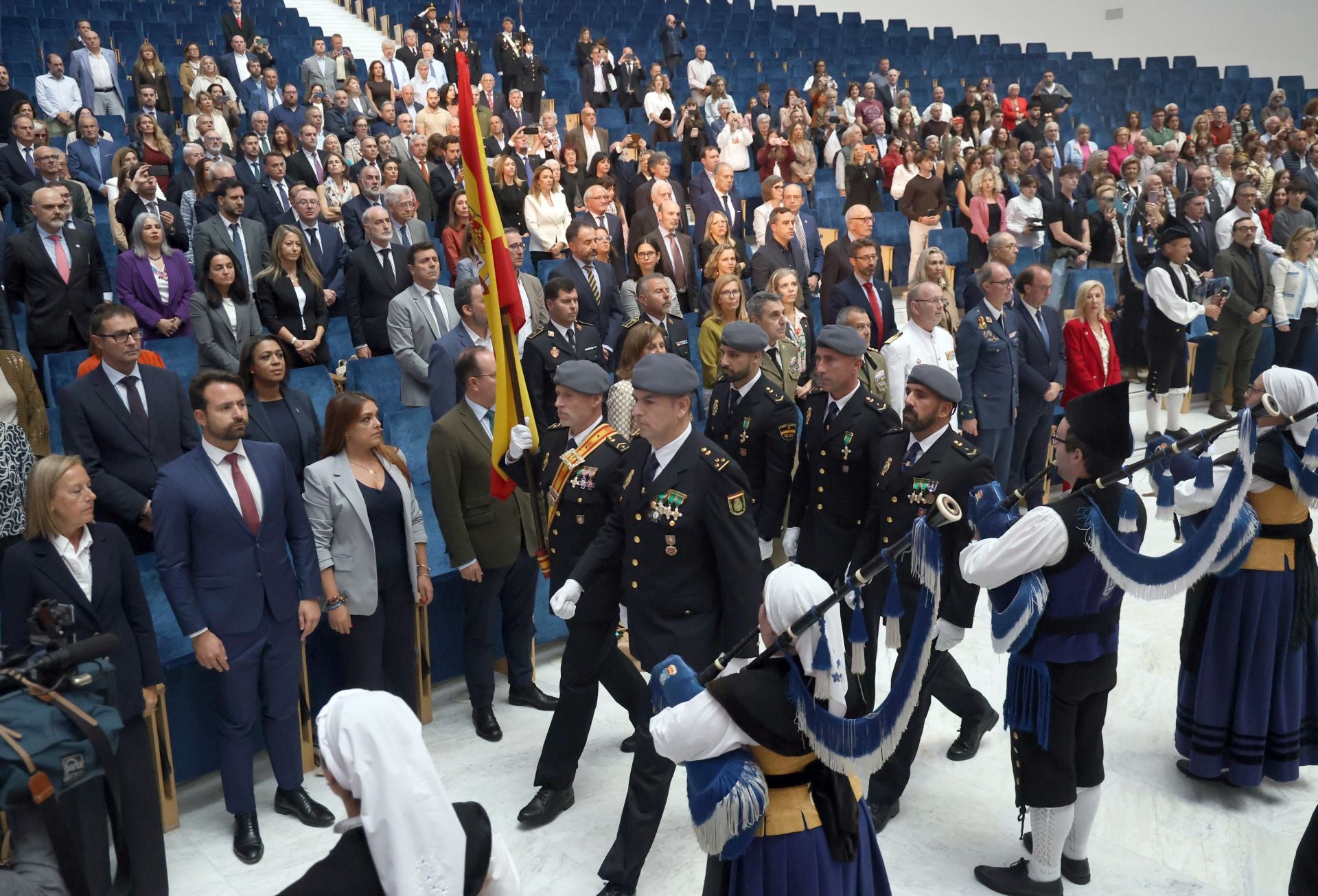 Así fue el acto en Oviedo de los Ángeles Custodios de la Policía Nacional