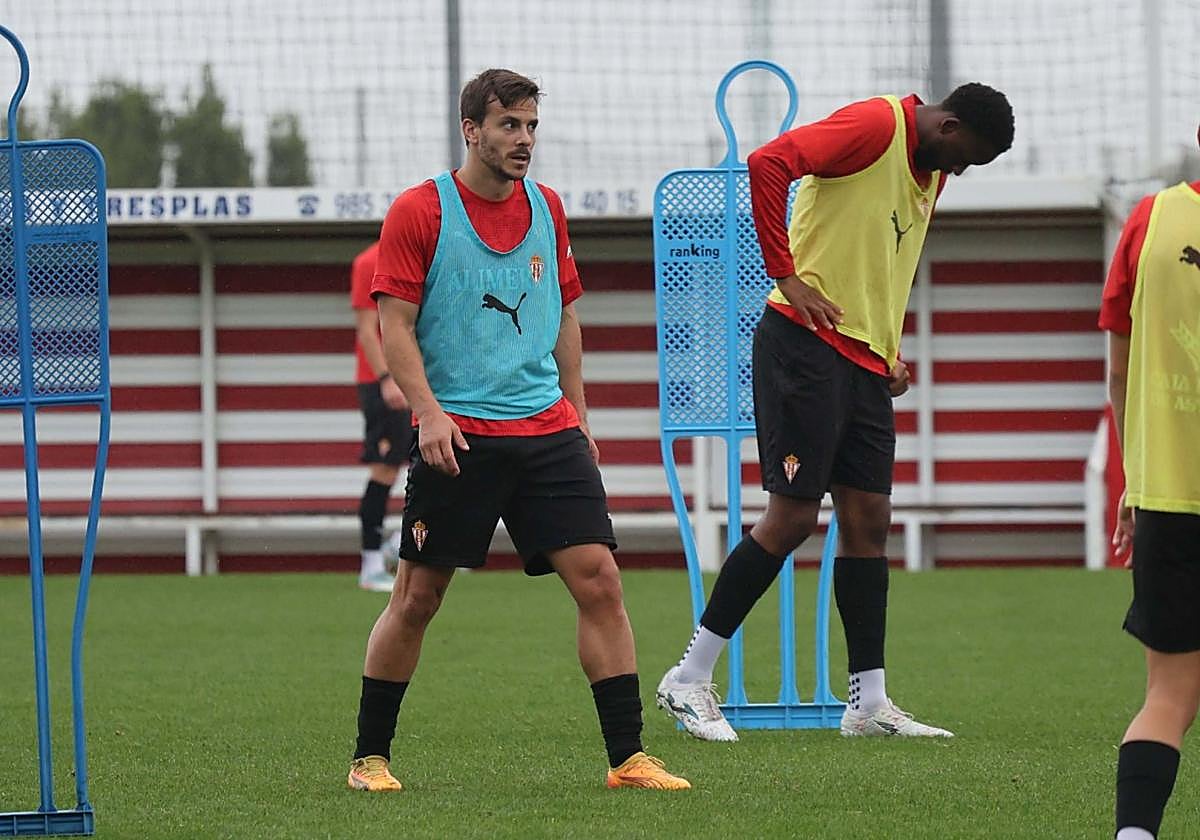 Eric Curbelo, durante el entrenamiento del pasado lunes en Mareo.