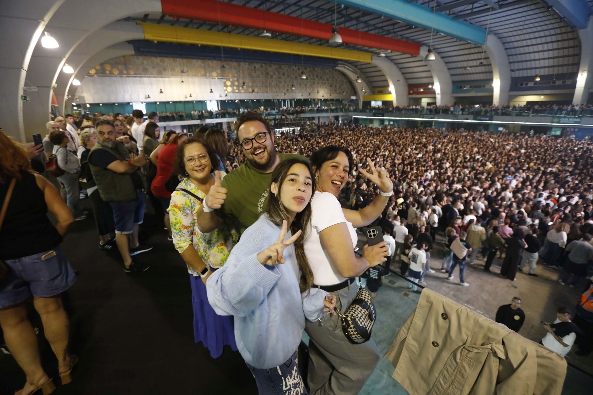 Melendi arrasa en su regreso a Avilés veinte años después