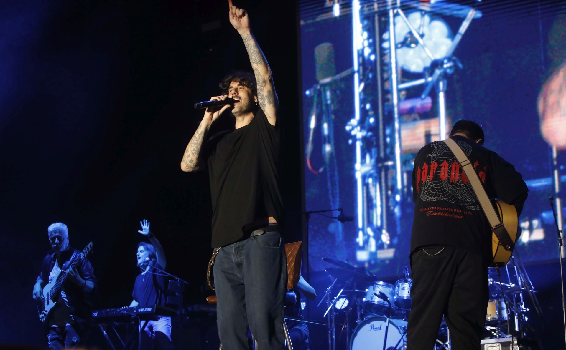 Melendi arrasa en su regreso a Avilés veinte años después