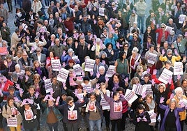 Manifestación contra la violencia de género en Gijón.