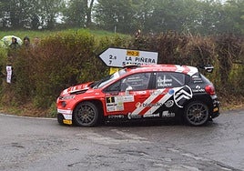 Alberto Ordóñez e Iván Suárez, con el Citroën C3 Rally2, durante una de las especiales.