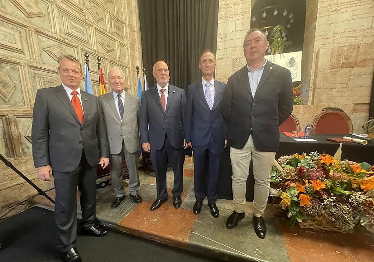 Marcelino Marcos, Francisco Rodríguez, Manuel Fernández, Nicolás de las Heras y José Luis Trabanco.