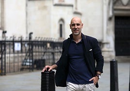 Adrián Gordaliza lleva casi dos décadas en Londres.