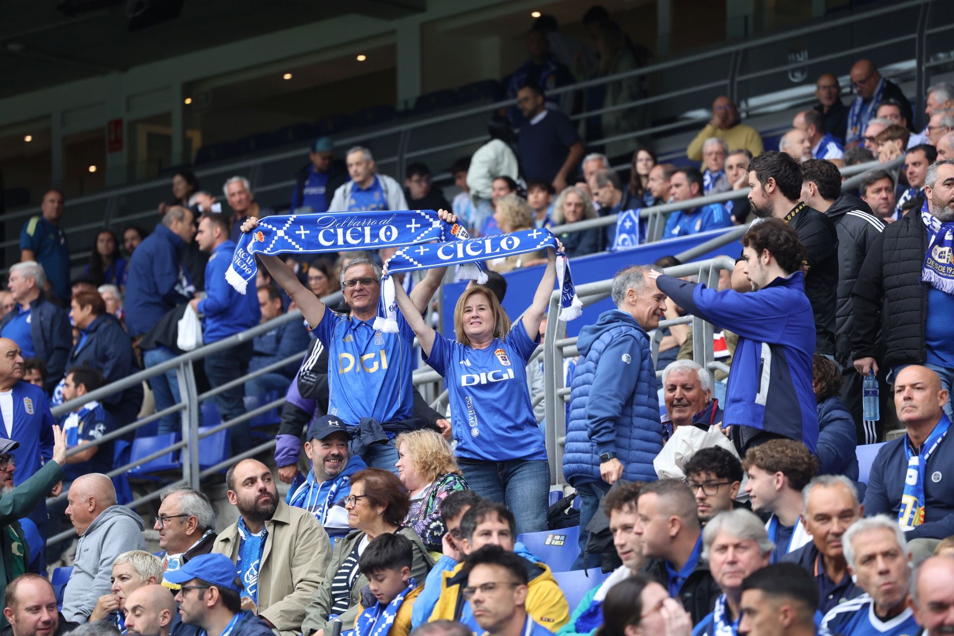 ¿Estuviste en el Real Oviedo - Levante? ¡Búscate!