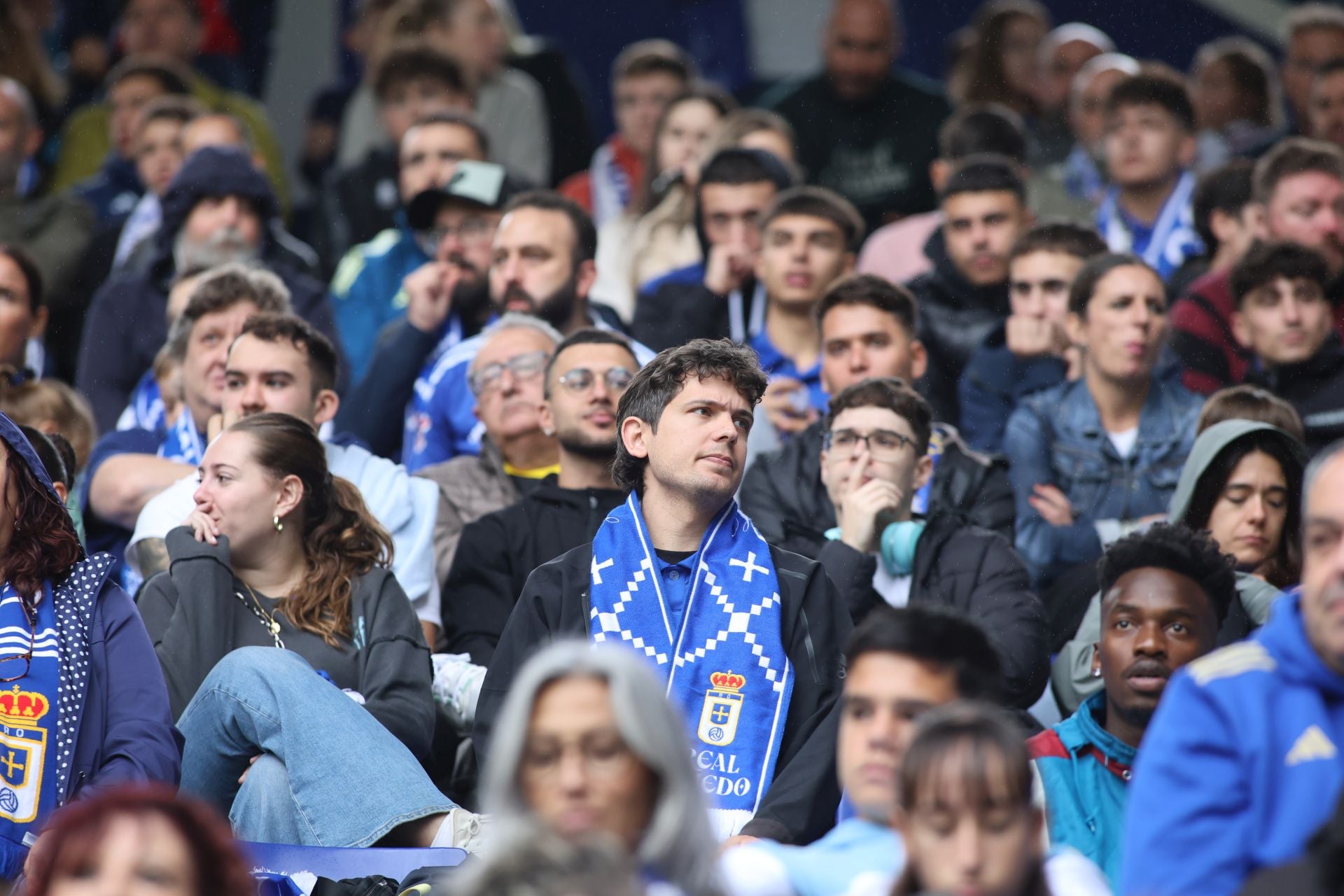 ¿Estuviste en el Real Oviedo - Levante? ¡Búscate!