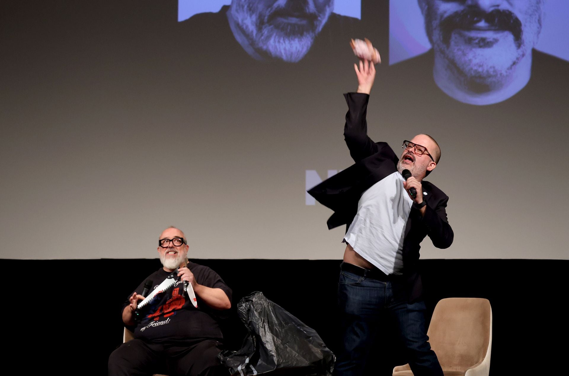 Oviedo brilla en su Noche Blanca, en imágenes
