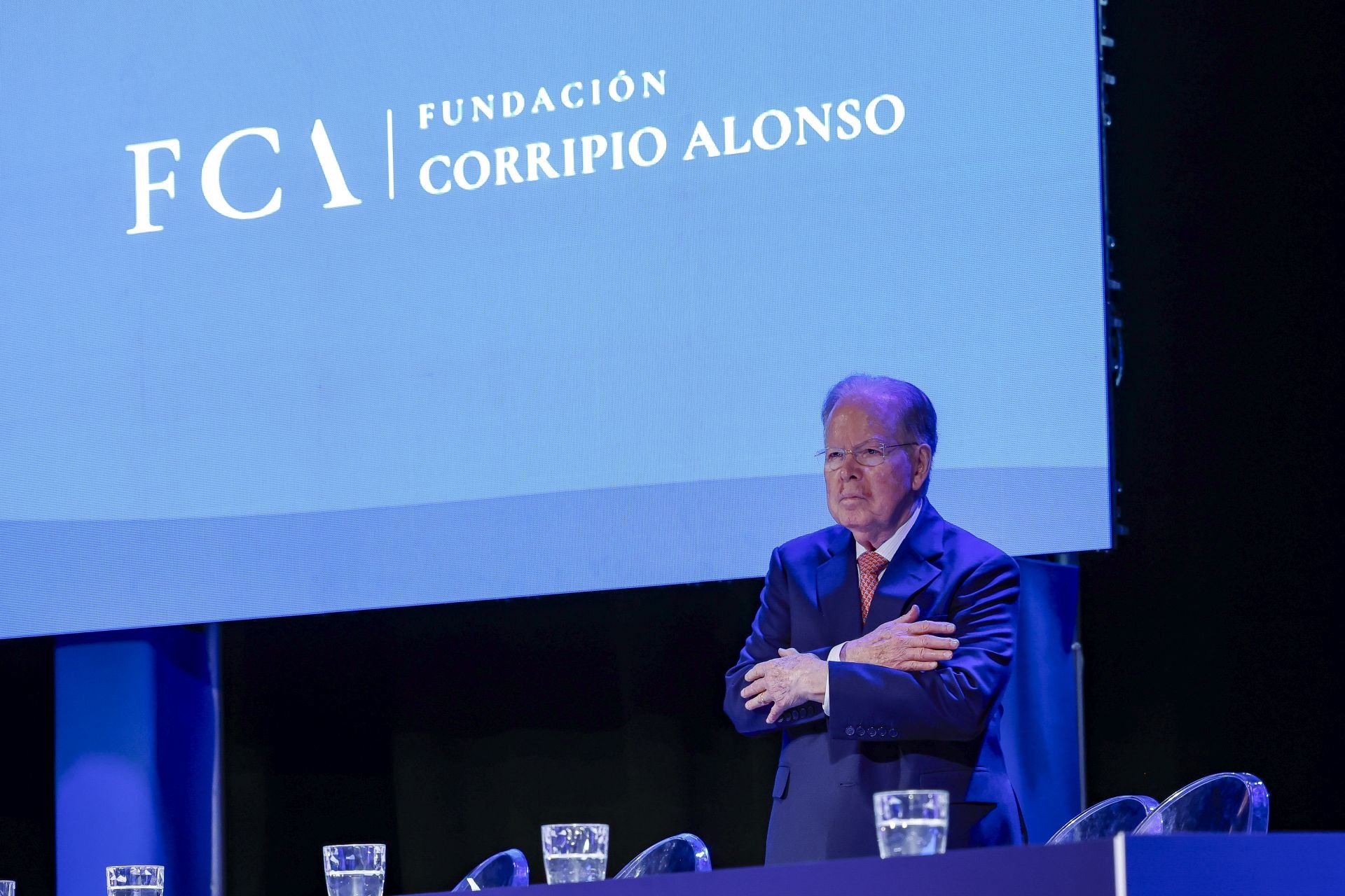 Así fue la presentación de la Fundación Corripio Alonso en el teatro Riera de Villaviciosa