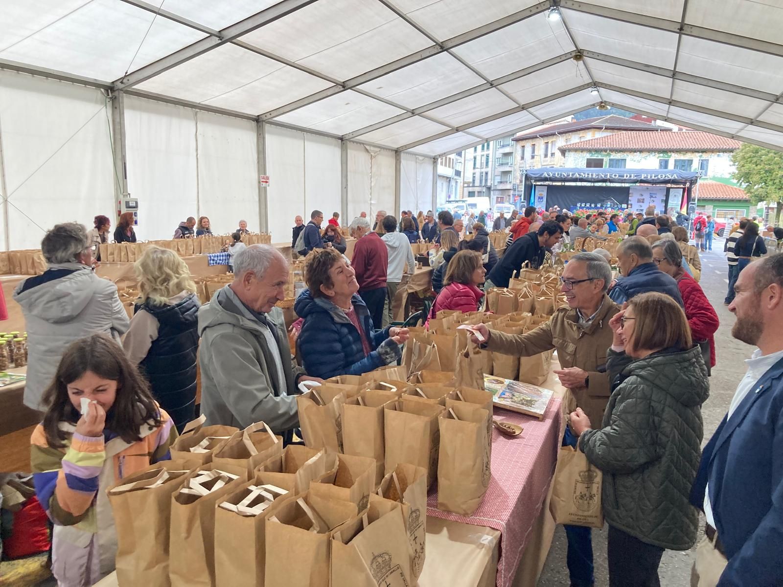 El Festival de la Avellana de Piloña, en imágenes