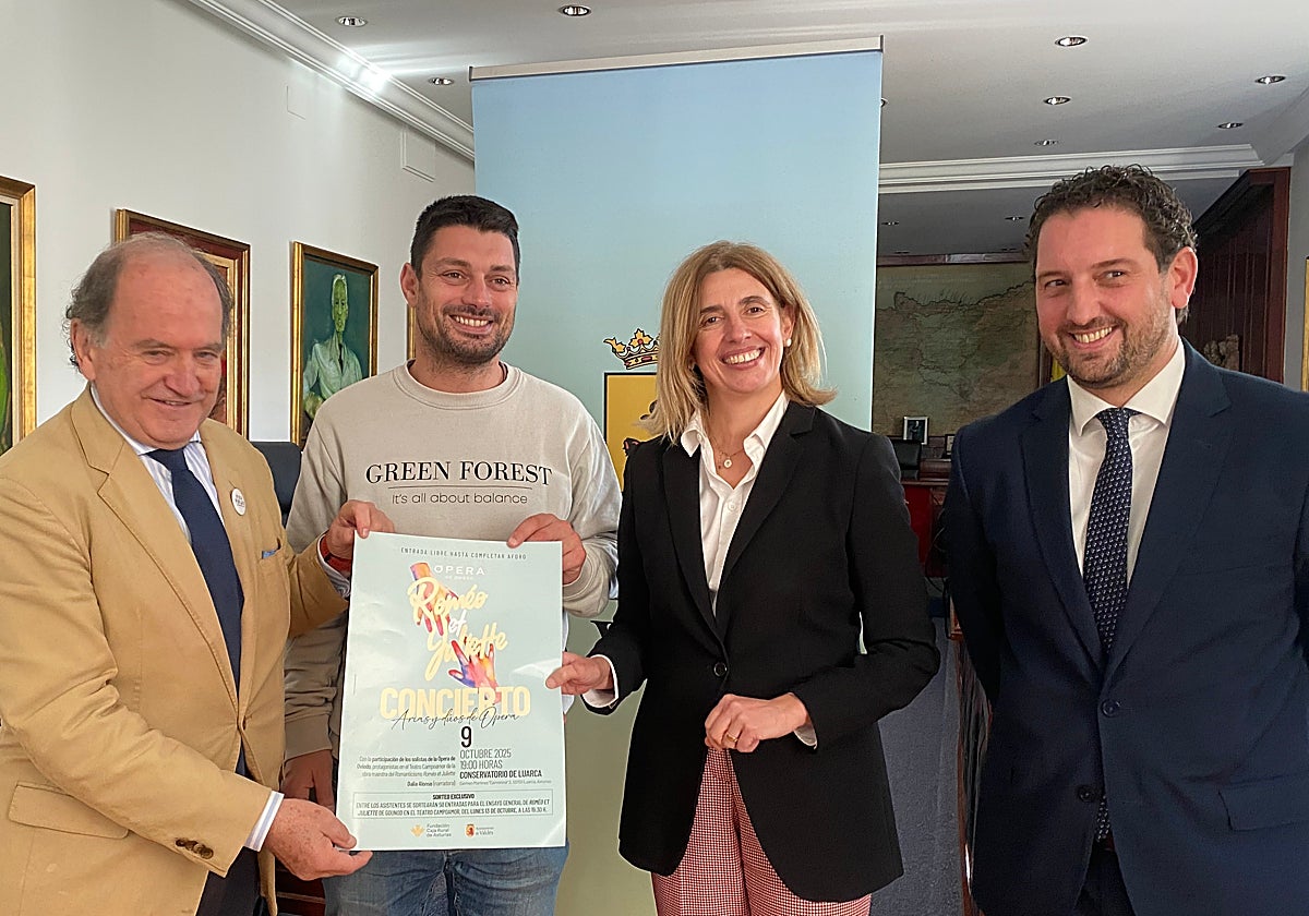 Juan Carlos Rodríguez Ovejero, Jesús García, Eva Pando e Ismael González.