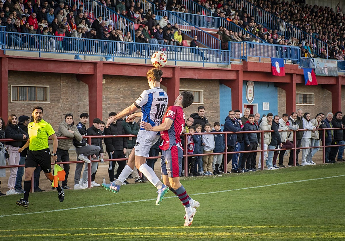 Partido del Real Avilés en Ávila la pasada temporada.