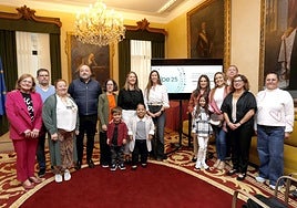 Presentación del VIII Congreso Internacional de Alpe en torno a la Acondroplasia y otras Displasias Esqueléticas con Enanismo, este martes, en el Ayuntamiento de Gijón.