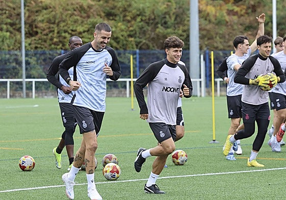 Borja Granero, a la izquierda, junto a Guzmán.