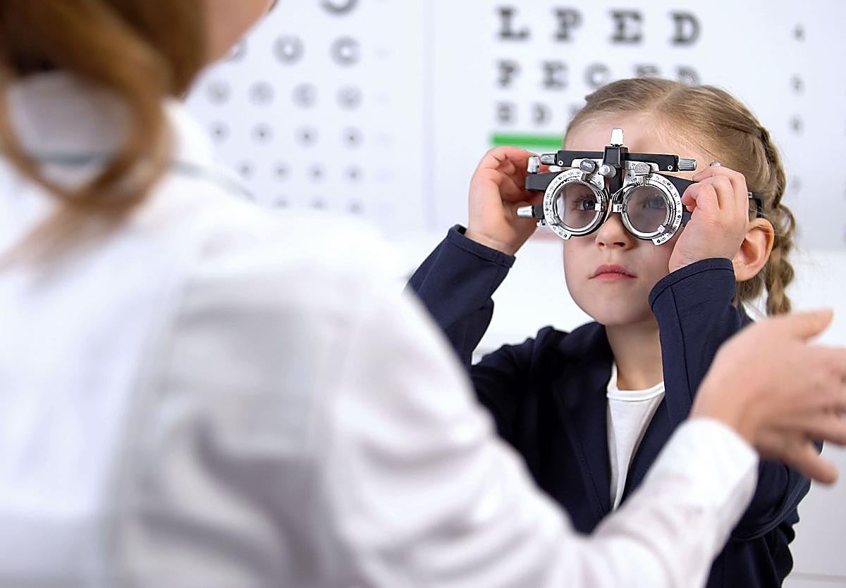 Revisiones oftalmológicas gratis en Oviedo de manos de los Fernández Vega