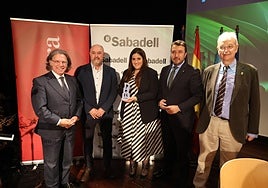 Alfredo Fernández Santos, Balbino Álvarez, Azahara González, Daniel González y José Manuel Lozano.