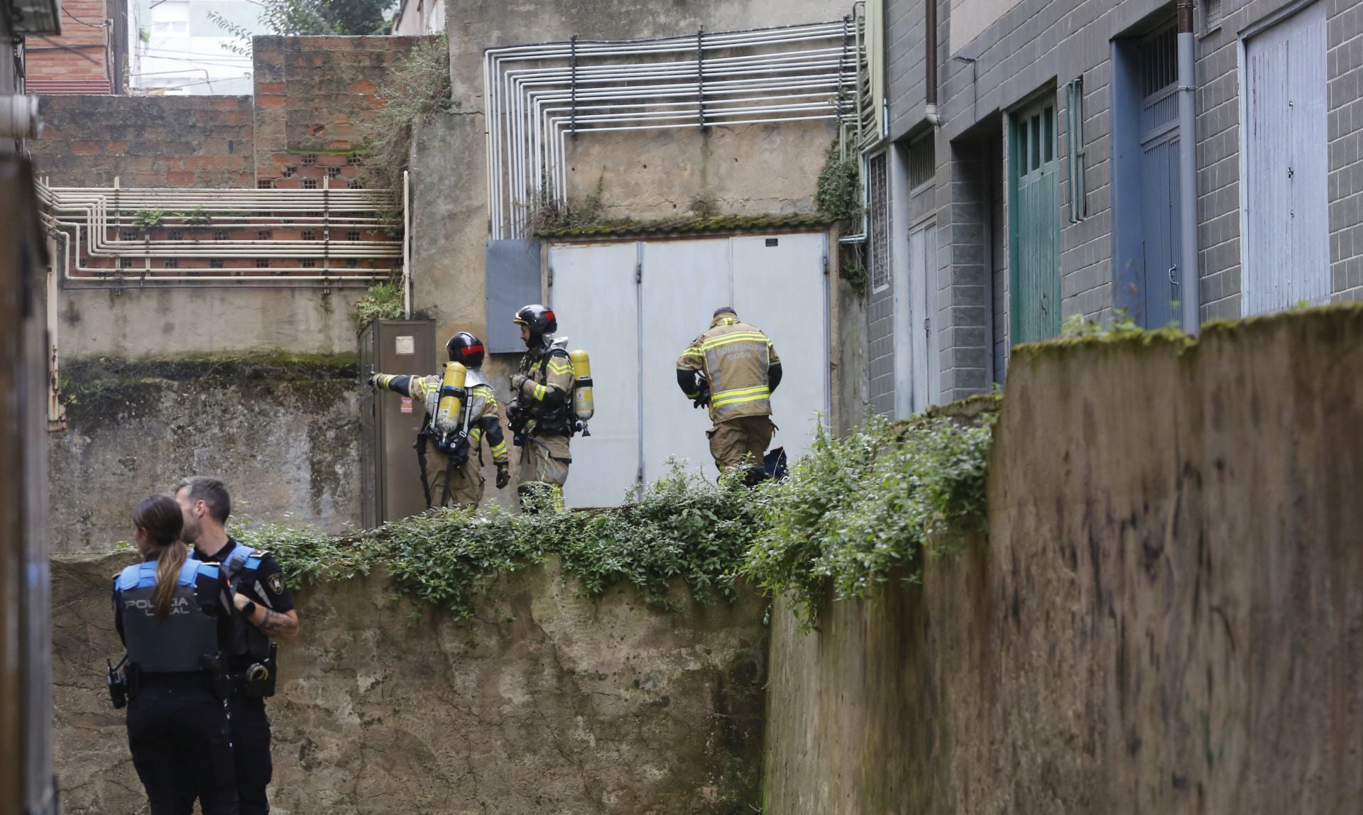 Alarma en El Coto al arder la casa de una vecina problemática