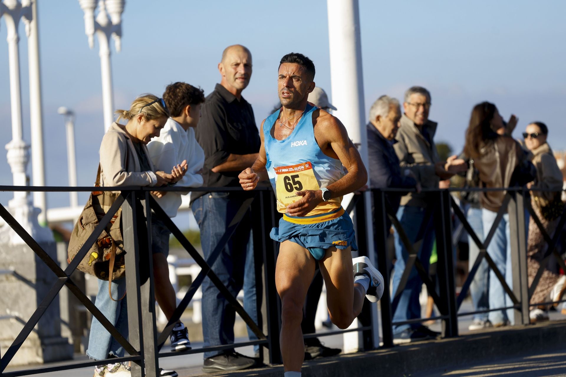 ¿Participaste en la Media Maratón de Gijón? ¡Búscate en las fotos! (1)
