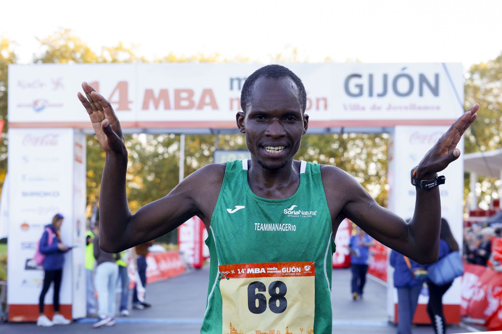 ¿Participaste en la Media Maratón de Gijón? ¡Búscate en las fotos! (1)