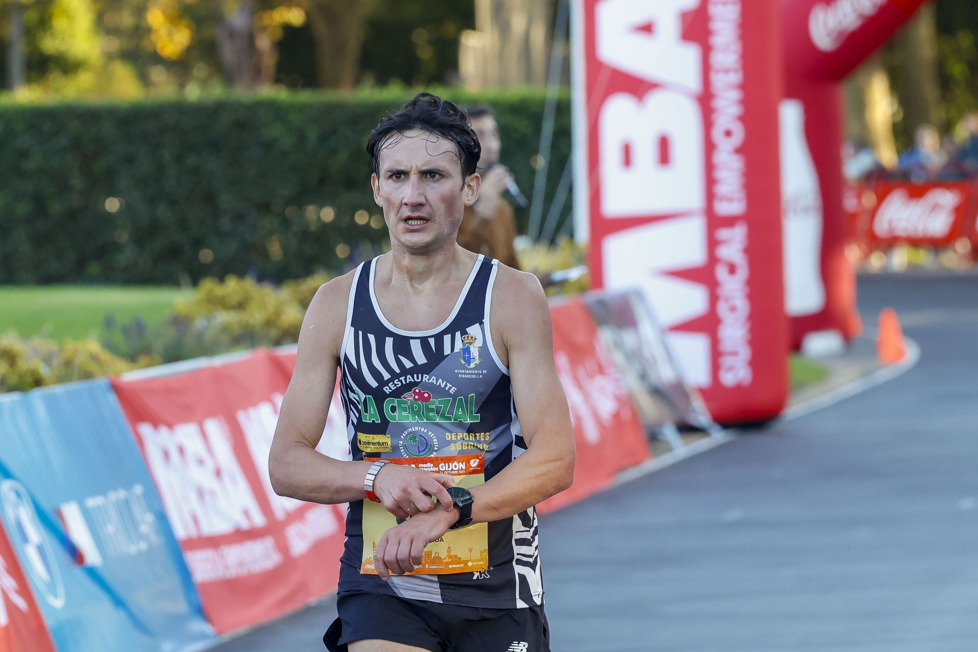 ¿Participaste en la Media Maratón de Gijón? ¡Búscate en las fotos! (1)