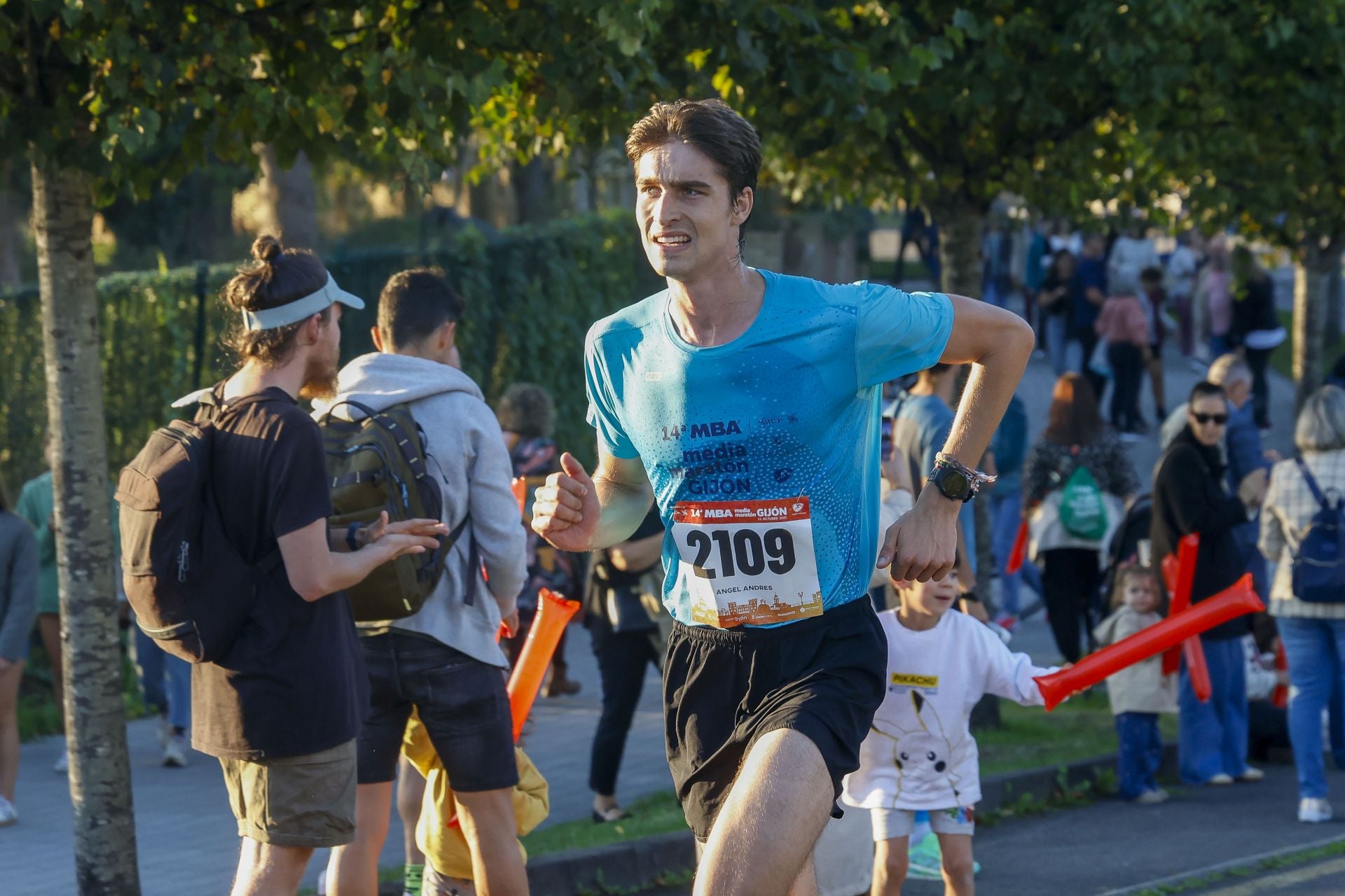 ¿Participaste en la Media Maratón de Gijón? ¡Búscate en las fotos! (1)