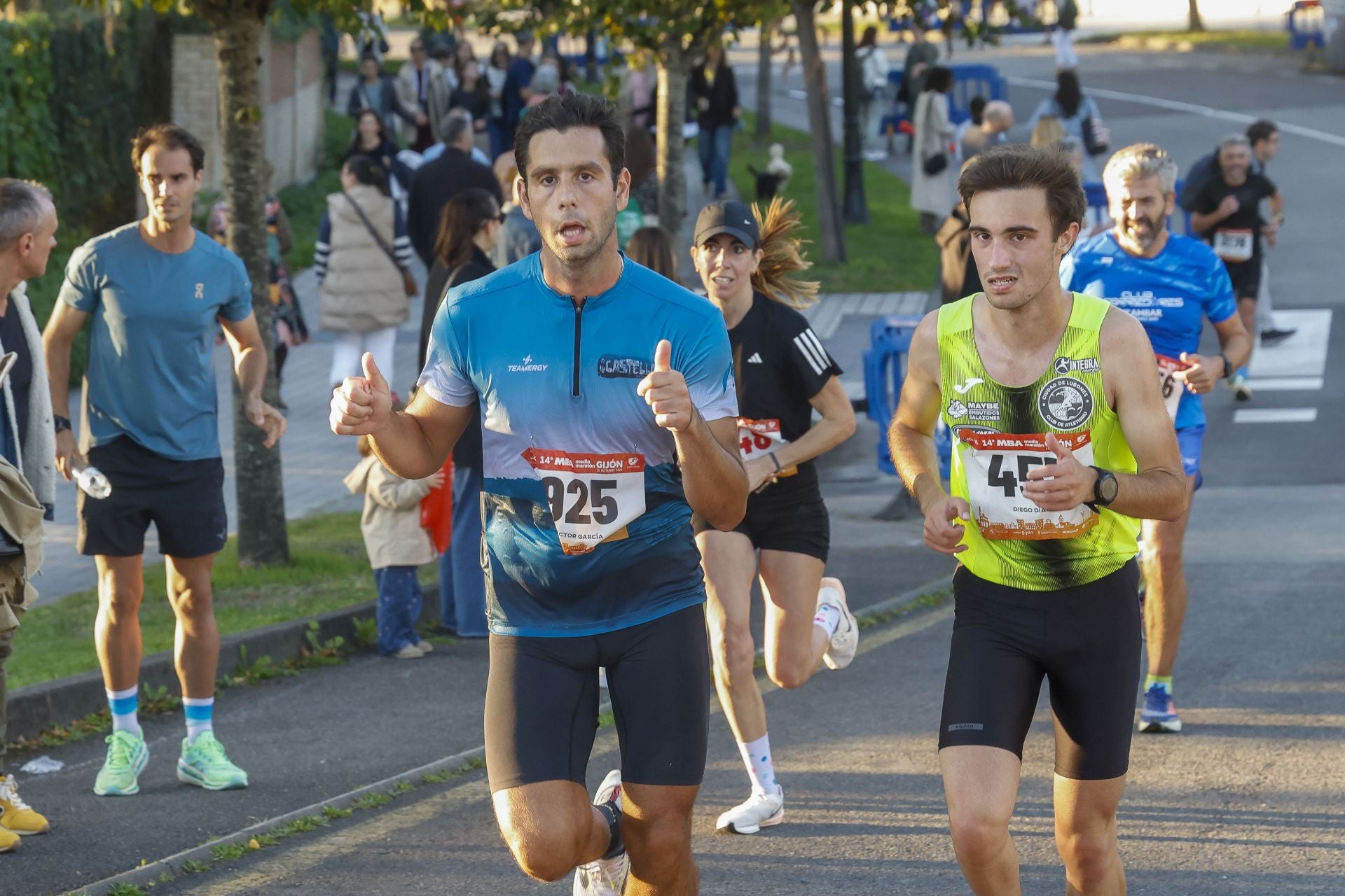 ¿Participaste en la Media Maratón de Gijón? ¡Búscate en las fotos! (1)