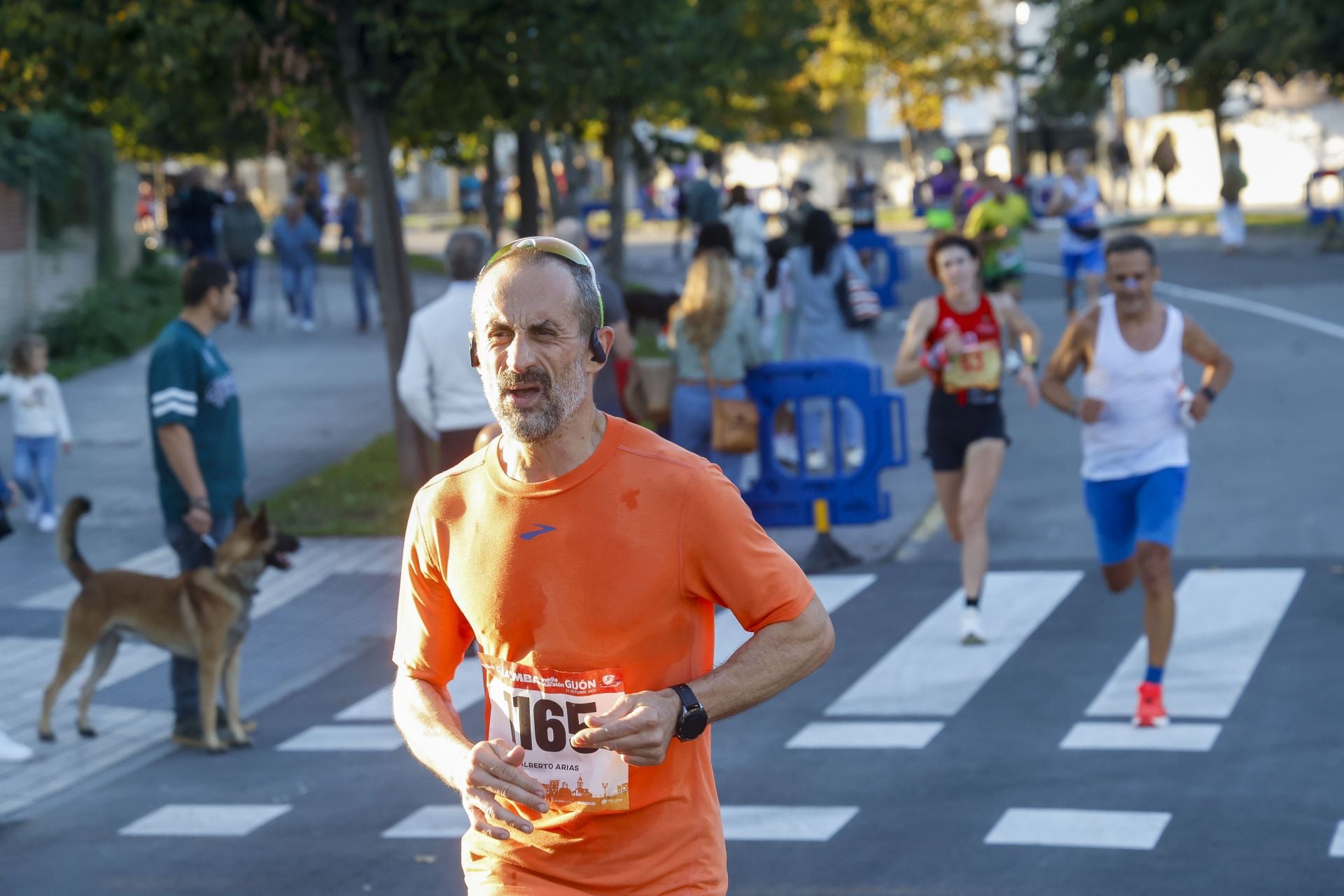 ¿Participaste en la Media Maratón de Gijón? ¡Búscate en las fotos! (2)