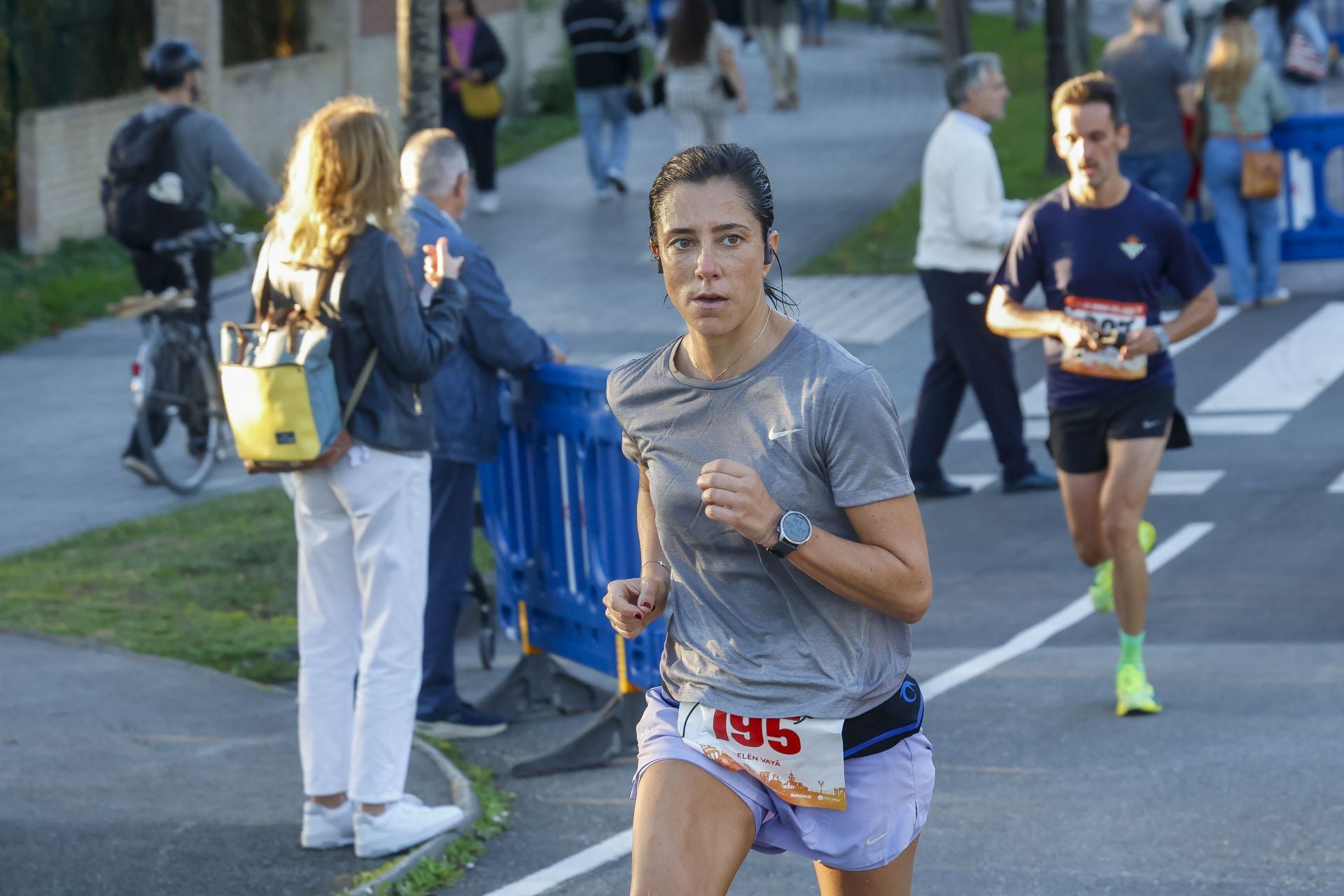 ¿Participaste en la Media Maratón de Gijón? ¡Búscate en las fotos! (2)