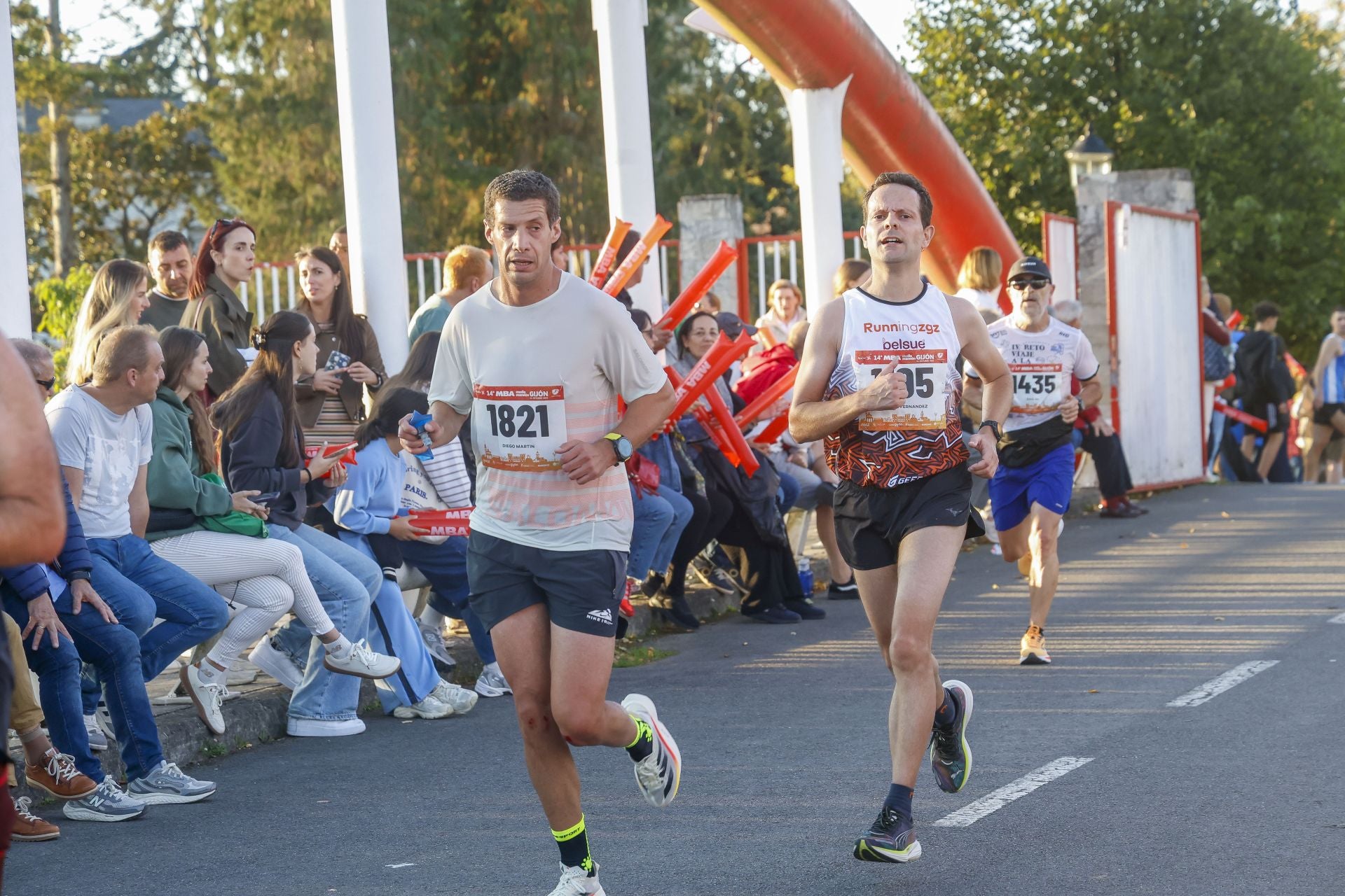 ¿Participaste en la Media Maratón de Gijón? ¡Búscate en las fotos! (2)