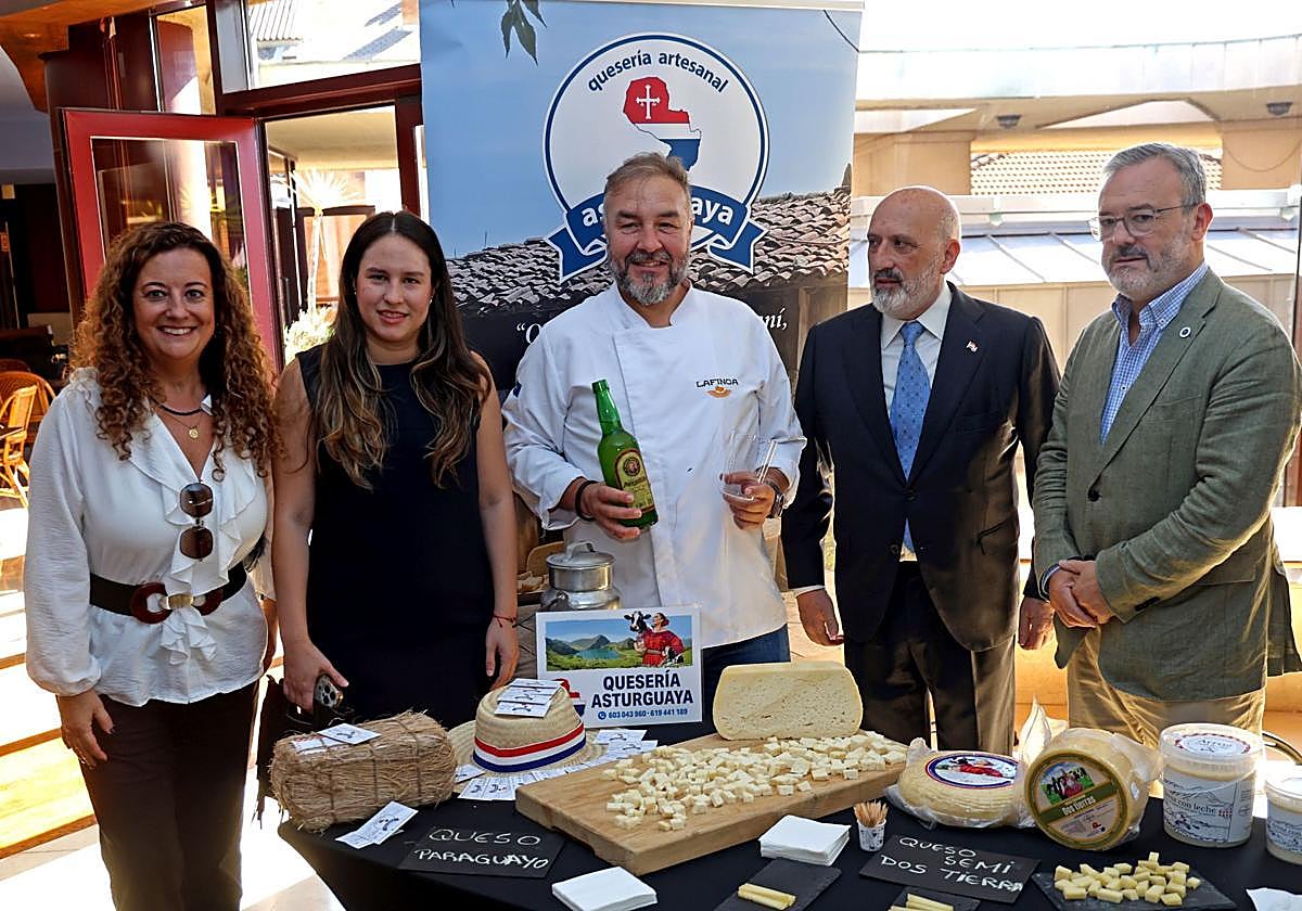 Foto de familia en el Auditorio.