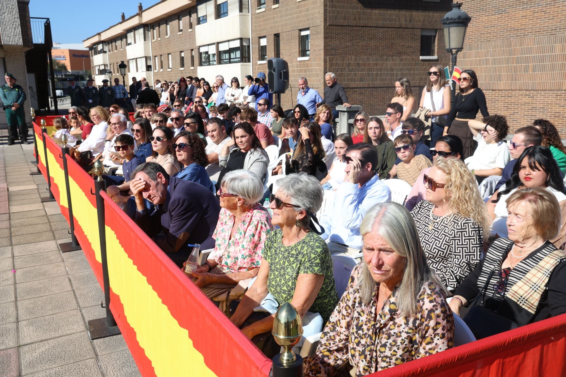 Un día para hacer balance y celebrar: las imágenes del Día del Pilar en Oviedo