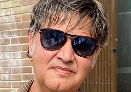 Javier Castrillo, ganador del concurso internacional de poesía del Desarme.