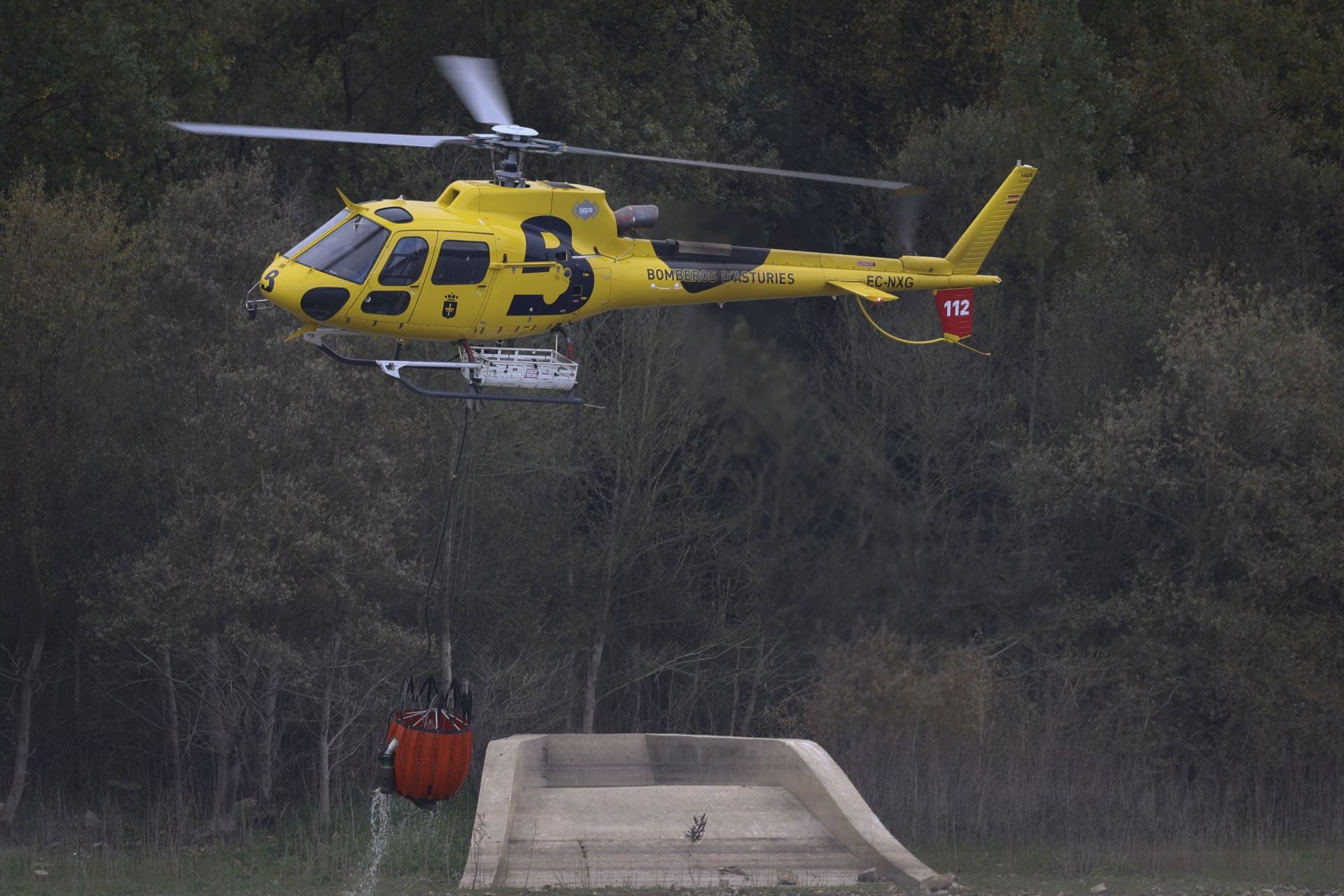 Incendio en el Monte Areo: el fuego arrasa varias hectáreas de vegetación