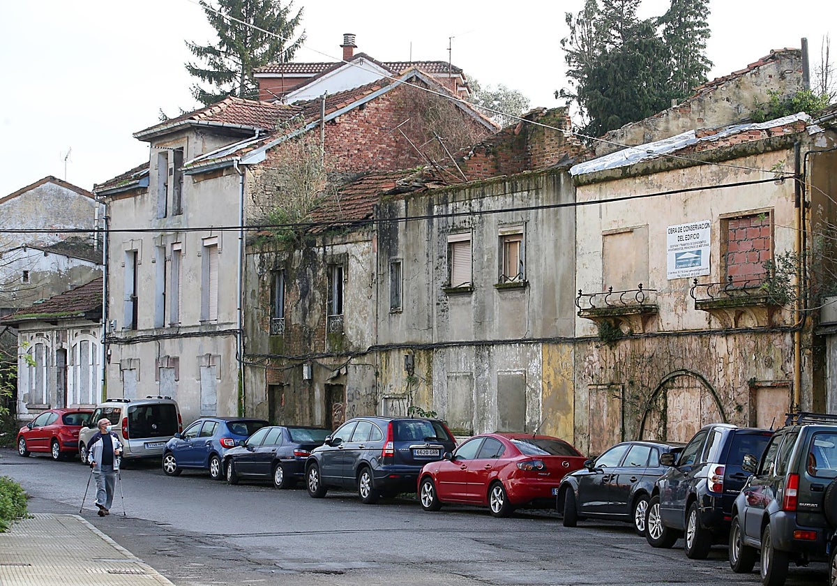 Edificios abandonados en El Rayo.