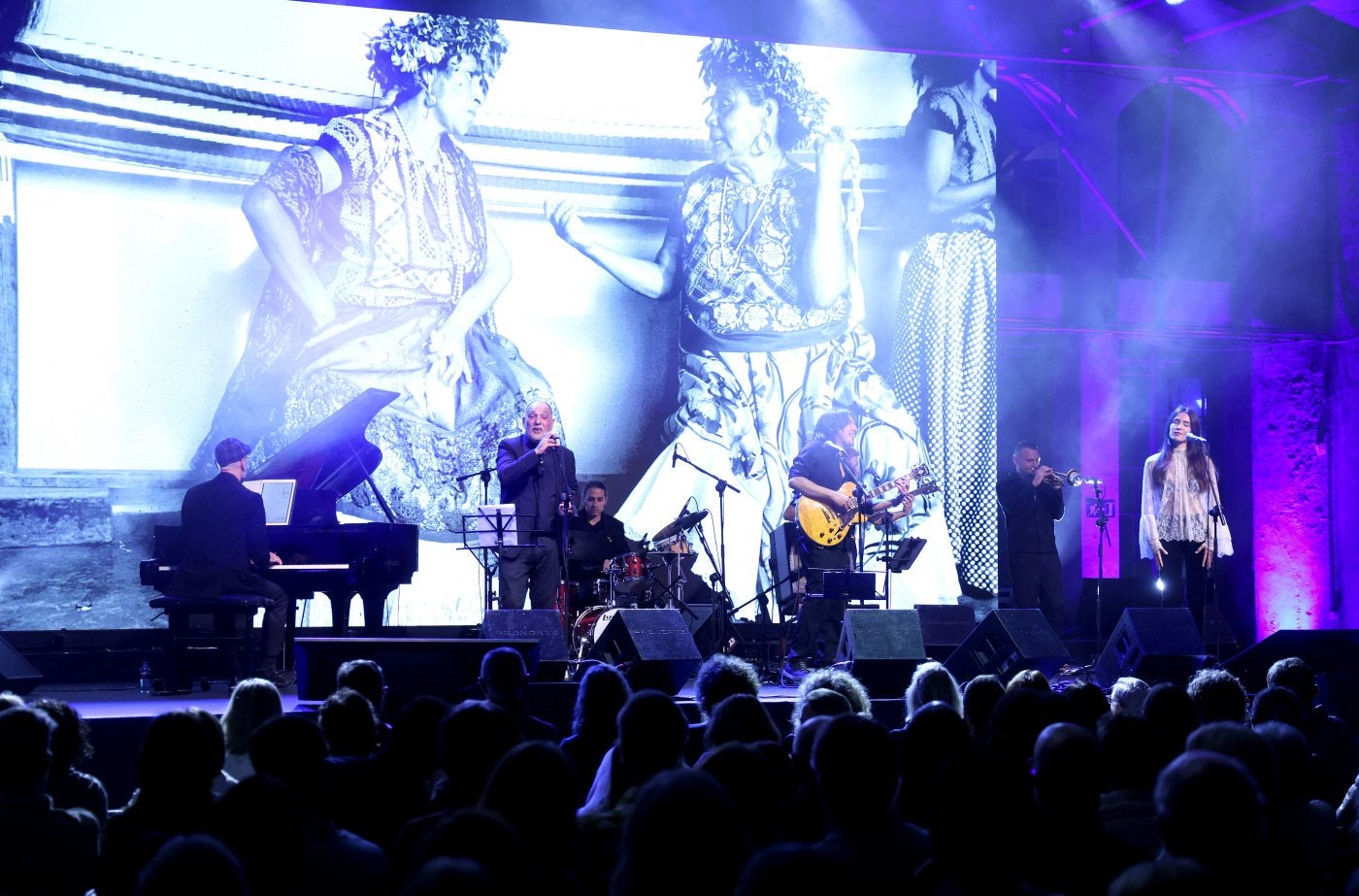 La música mexicana sonó con la banda capitaneada por el guitarrista Emilio Ribera.