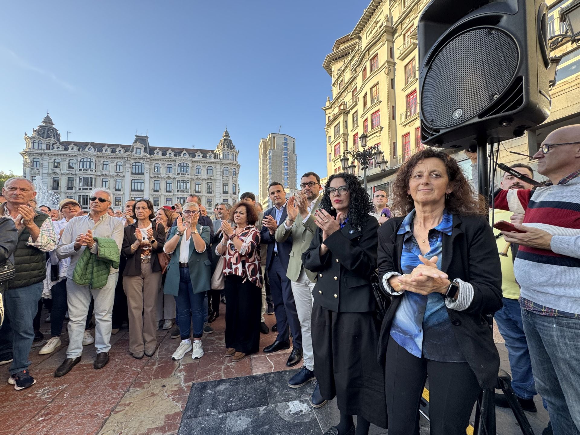 La multitudinaria manifestación en Oviedo contra el peaje del Huerna, en imágenes