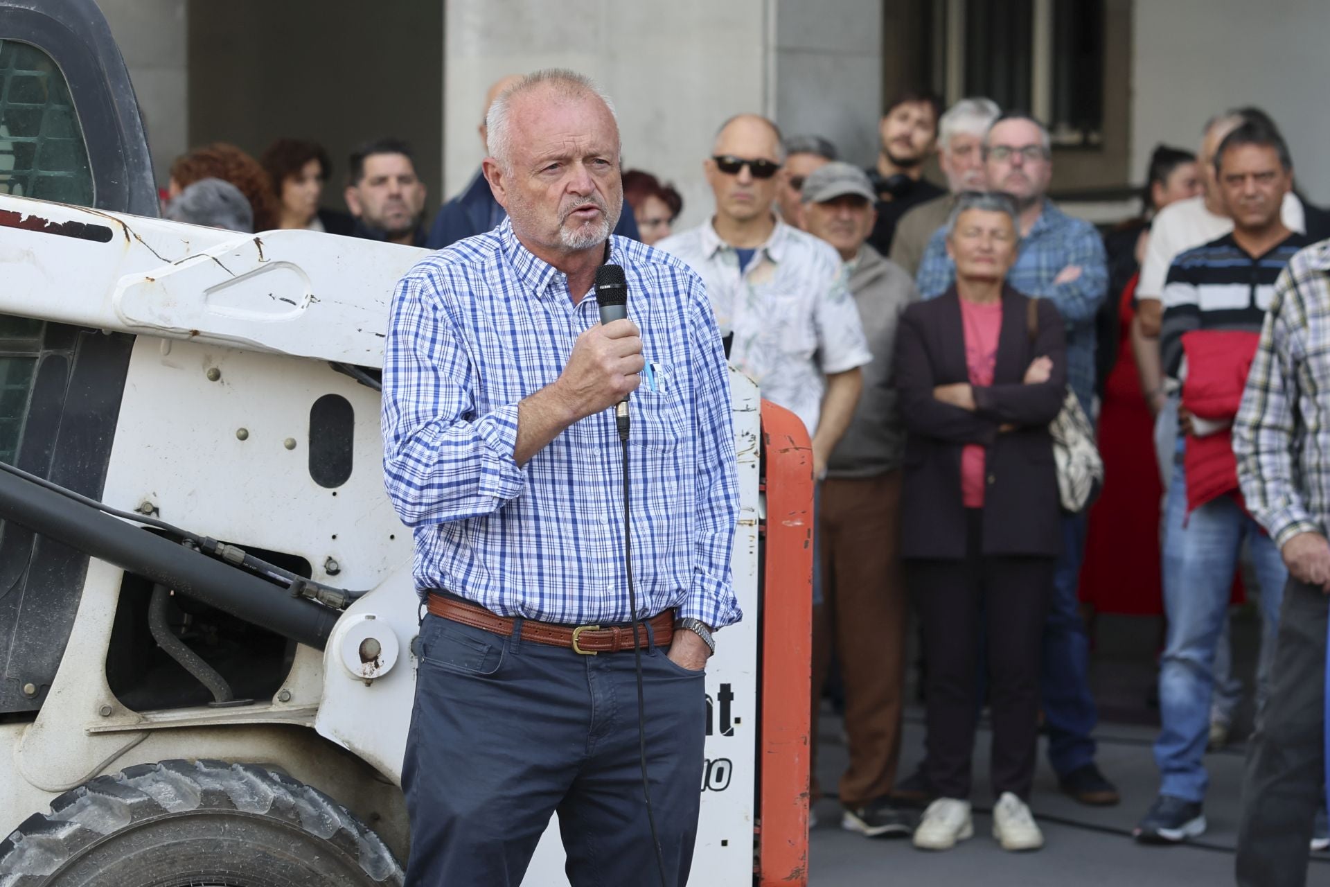 Segunda protesta por «un agravio histórico»: así ha sido la manifestación contra el peaje del Huerna