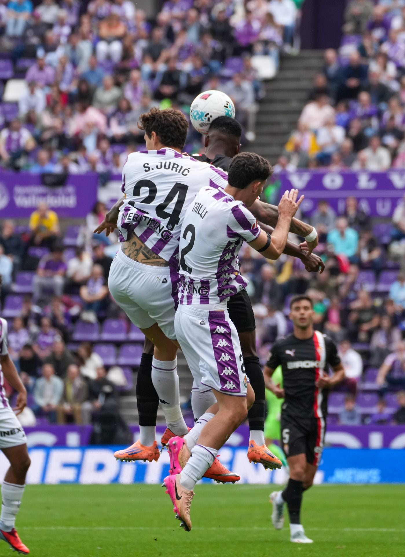 Las mejores jugadas del Real Valladolid-Sporting de Gijón, en imágenes