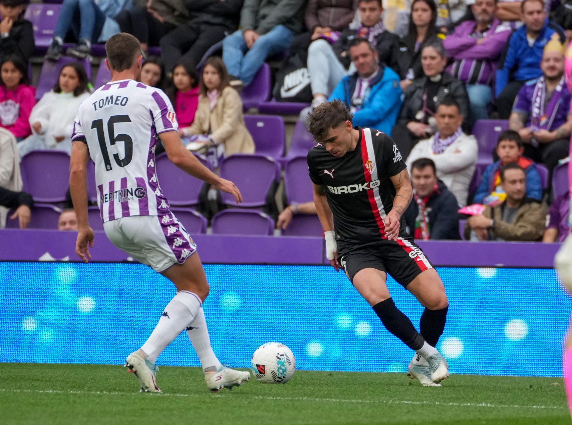 Las mejores jugadas del Real Valladolid-Sporting de Gijón, en imágenes